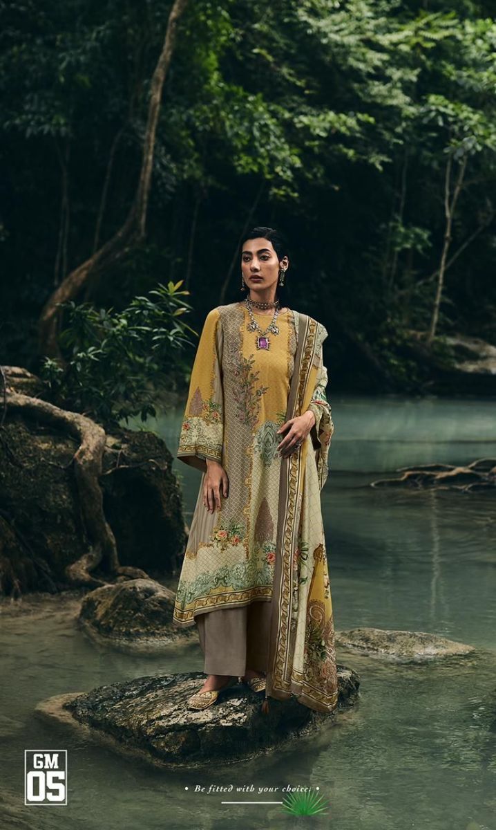 VARSHA-MEHTAAB-LUXURY-LAWN-DIGITALLY-PRINTED-SUITS-CATALOGUE-4