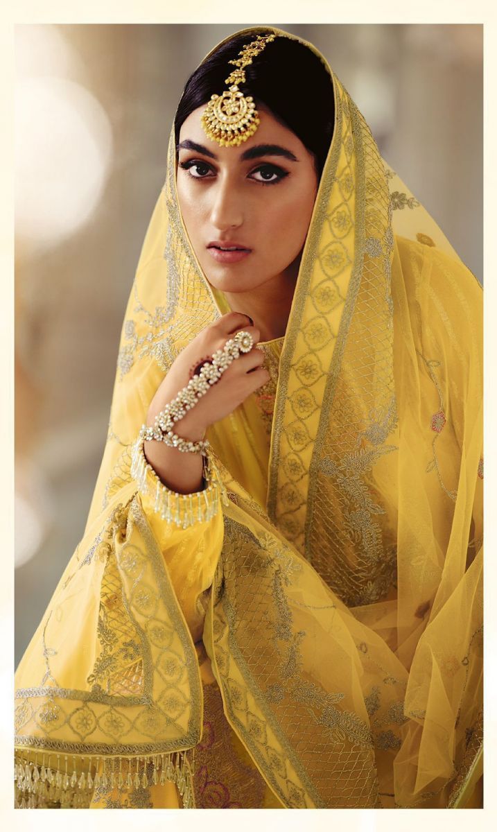 VARSHA-SHEHNAAZ-WEDDING-HEAVY-GEORGETTE-SUITS-WHOLESALE-18