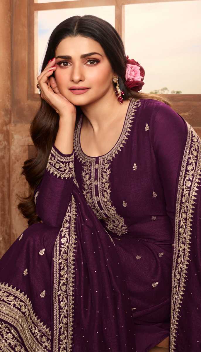 VINAY-KASEESH-SHAHEEN-3-EMBROIDERY-SUITS-11