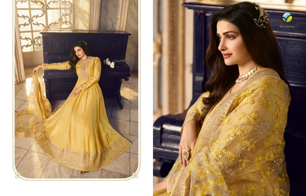 VINAY-KASEESH-SHEESH-MAHAL-DOLA-SILK-TOP-WITH-DUPATTA-AT-WHOLESALE-4