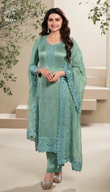 VINAY-KULEESH-NUTAN-DOLA-SILK-SALWAR-KAMEEZ-DISTRIBUTOR-IN-SURAT-11