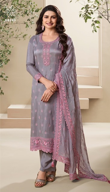 VINAY-KULEESH-NUTAN-DOLA-SILK-SALWAR-KAMEEZ-DISTRIBUTOR-IN-SURAT-13