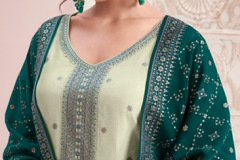 VINAY-KULEESH-SIYA-SILK-EMBROIDERY-DESIGNER-SALWAR-SUIT-SUPPLIER-IN-SURAT-15