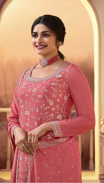 VINAY-KULEESH-SUHAANI-EMBROIDERY-SALWAR-SUITS-DISTRIBUTOR-IN-SURAT-13