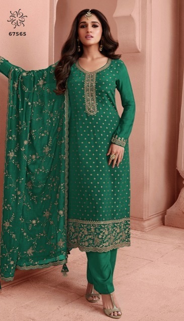 VINAY-KULEESH-SWARNAA-COLOURPLUS-SALWAR-SUIT-WHOLESALER-IN-SURAT-10