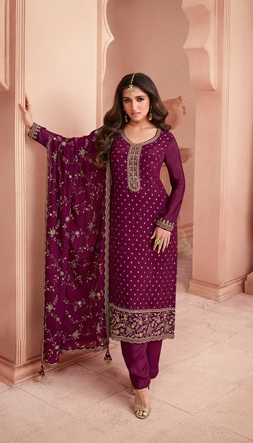 VINAY-KULEESH-SWARNAA-EMBROIDERY-SALWAR-SUITS-SUPPLIER-14