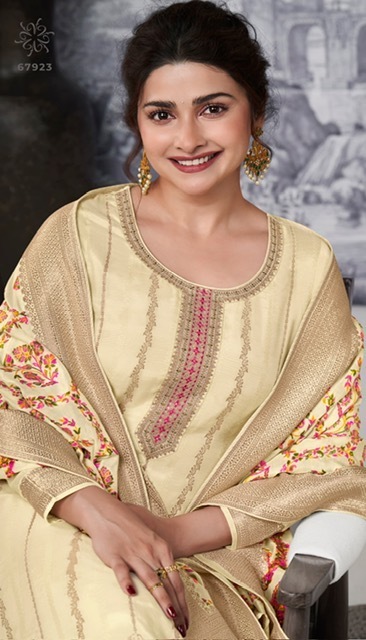 VINAY-SANAYA-2-EMBROIDERY-DESIGNER-SALWAR-KAMEEZ-WHOLESALER-IN-SURAT-9