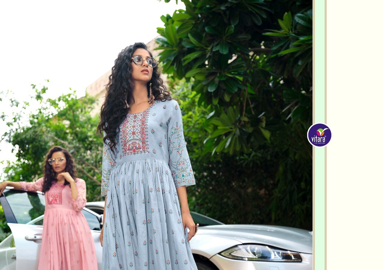 VITARA-TORAN-DESIGNER-LONG-GOWNS-ONLINE-SHOPPING-4