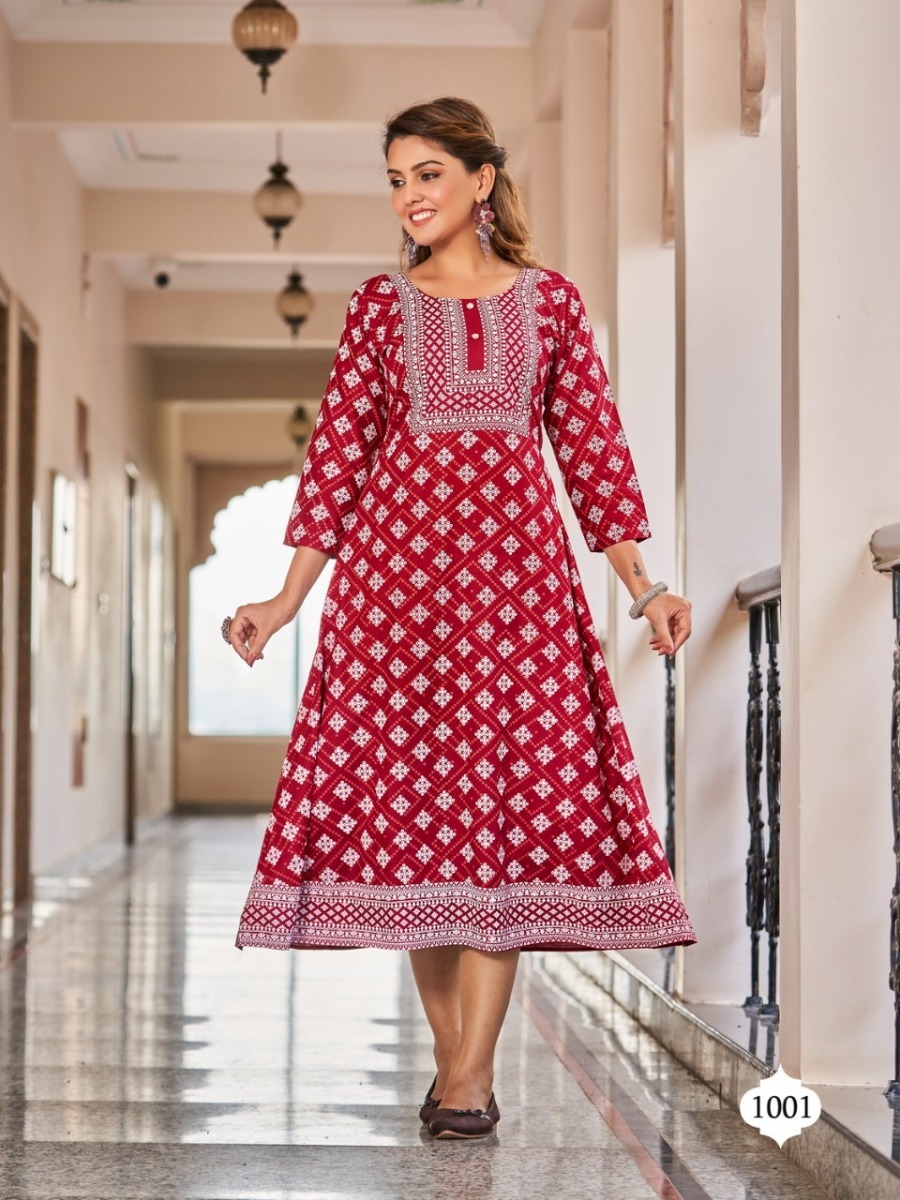 VIYAA-DESIGNER-LILLY-RAYON-PRINT-GOWNS-ONLINE-SUPPLIER-SURAT-2