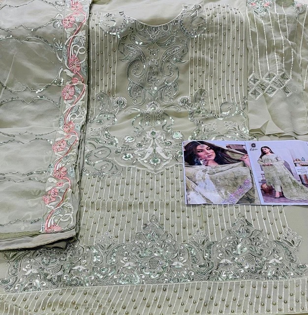 1_VS-FASHION-D.NO-1061-PAKISTANI-GEORGETTE-SUITS-WHOLESALER-SURAT-5