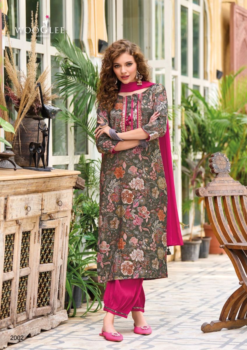 WOOGLEE-KHWAAB-EMBRODIERY-KURTI-SETS-DISTRIBUTOR-IN-SURAT-5