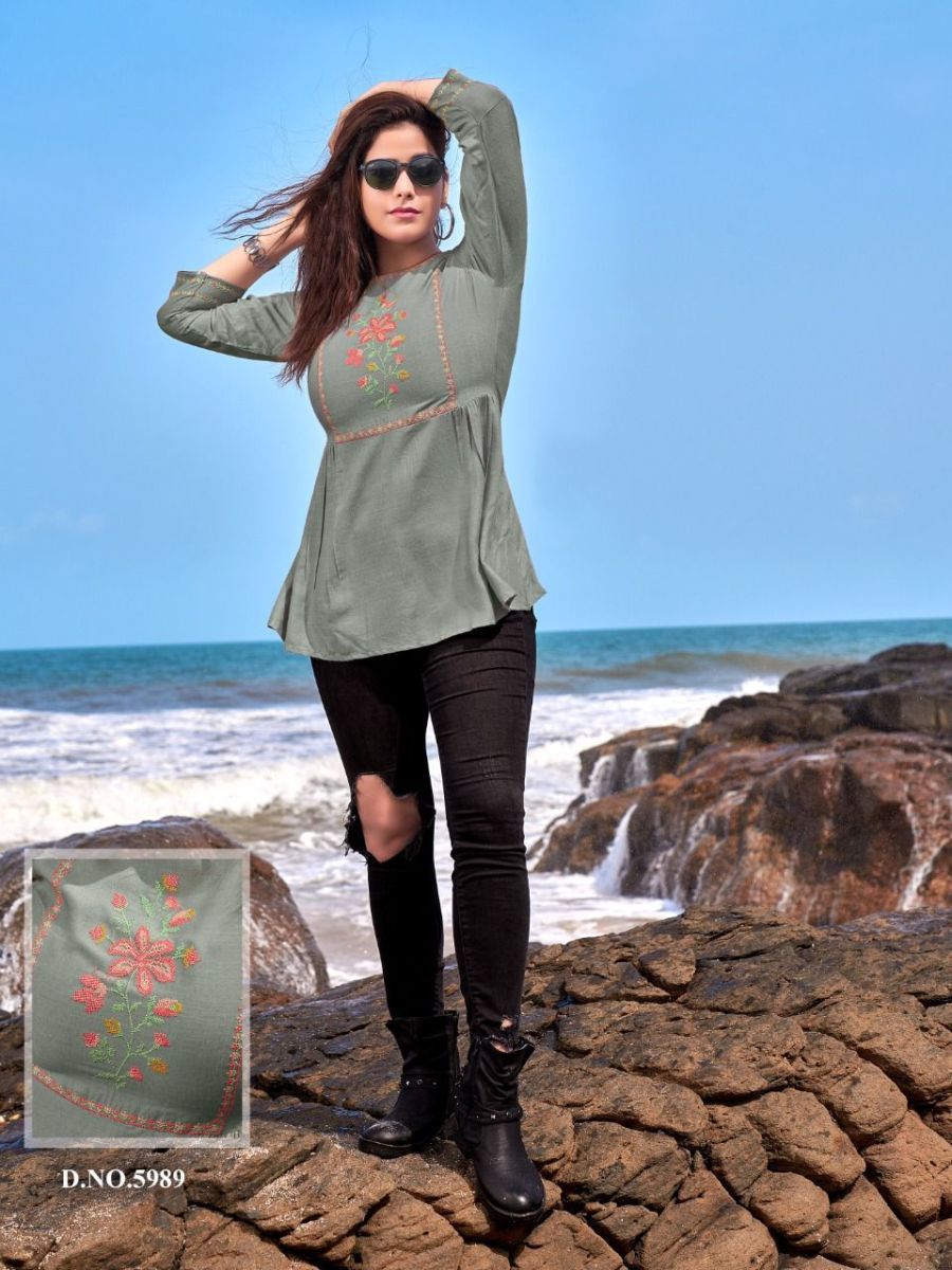 YAMI-FASHION-BOLD-VOL-6-SHORT-TOPS-MANUFACTURRR-SURAT-34