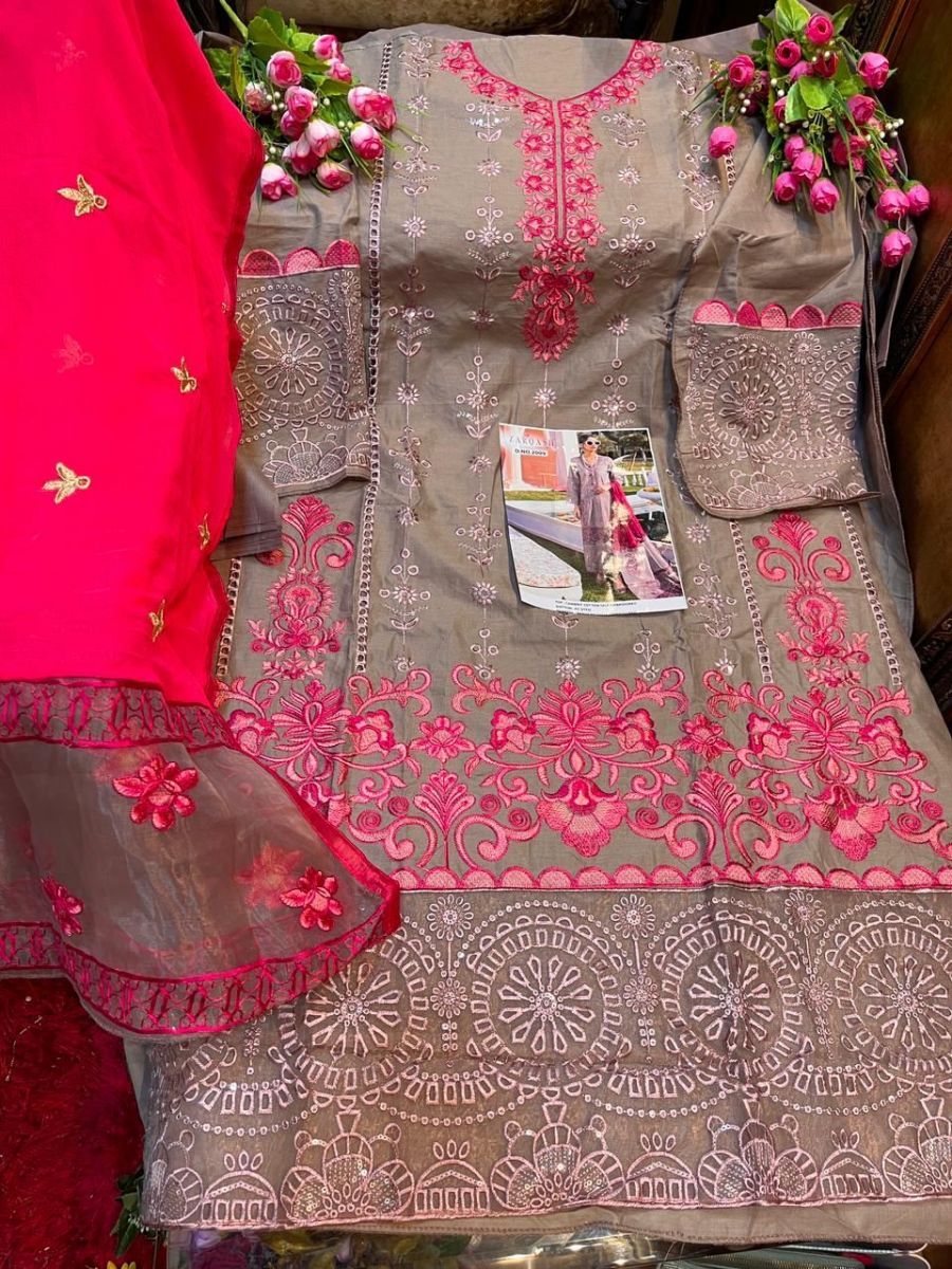 ZARQASH-NUREH-SERIES-SALWAR-SUITS-WHOLESALER-7