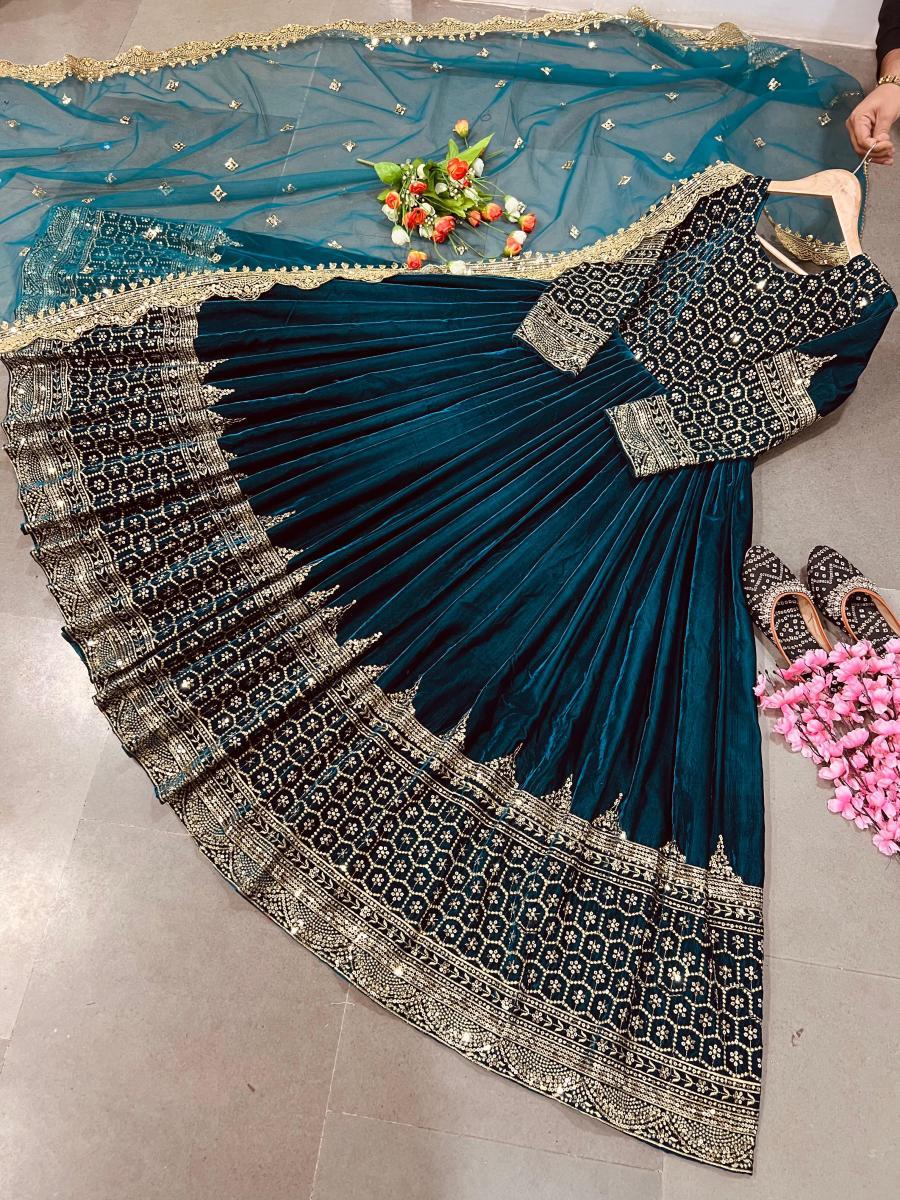 ZEEL-FASHION-ZF-340-C-DESIGNER-VELVET-GOWN-2