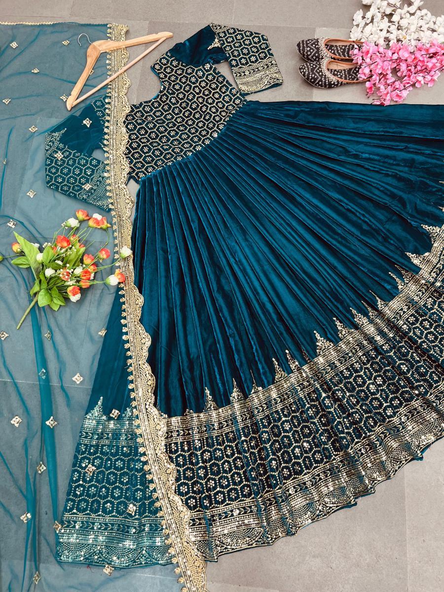 ZEEL-FASHION-ZF-340-C-DESIGNER-VELVET-GOWN-5