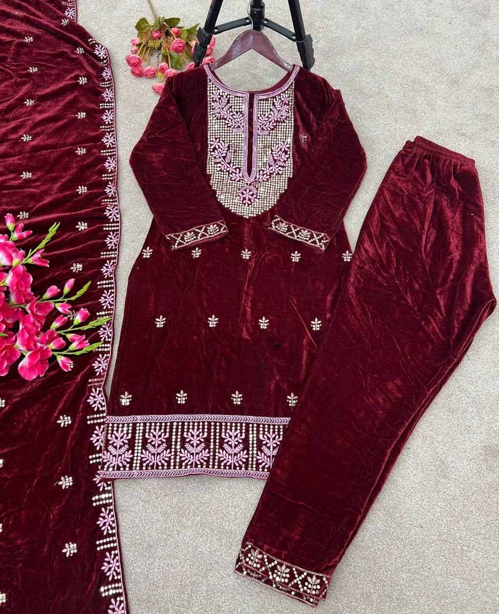 ZEEL-FASHION-ZF-343-B-DESIGNER-VELVET-SUITS-2