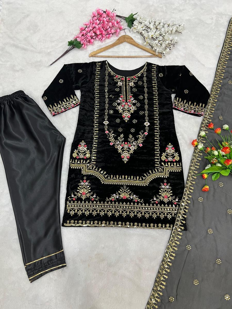 ZEEL-FASHION-ZF-345-C-DESIGNER-VELVET-SUITS-4
