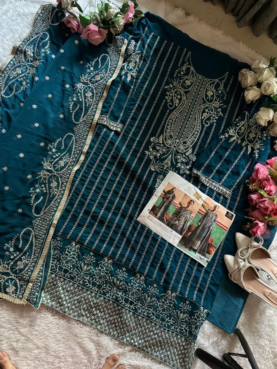 ZIAAZ-DEISGNS-422-PAKISTANI-SUITS-IN-INDIA-2