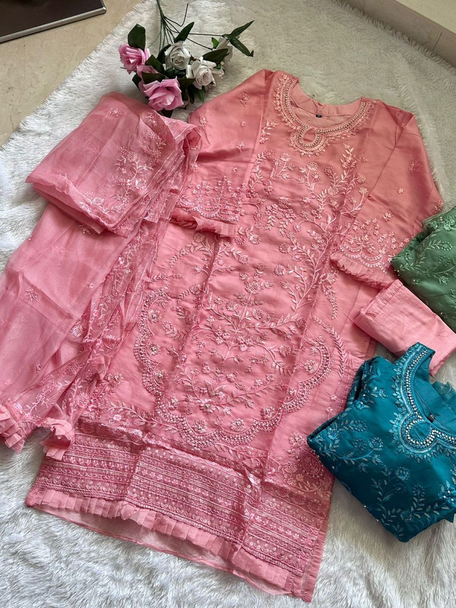 ZIAAZ-DESIGNS-316-C-PAKISTANI-SUITS-2