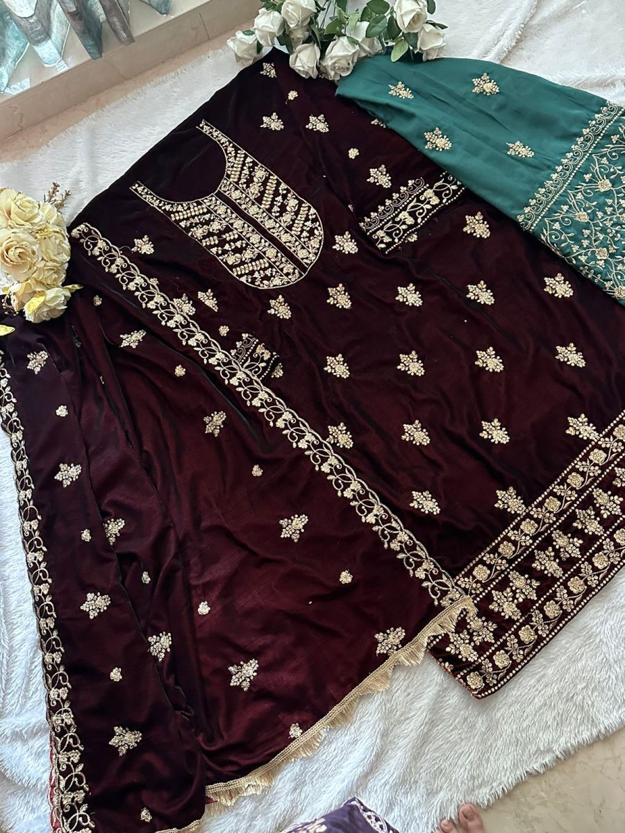 ZIAAZ-DESIGNS-361-VELVET-PAKISTANI-SUITS-IN-INDIA-5