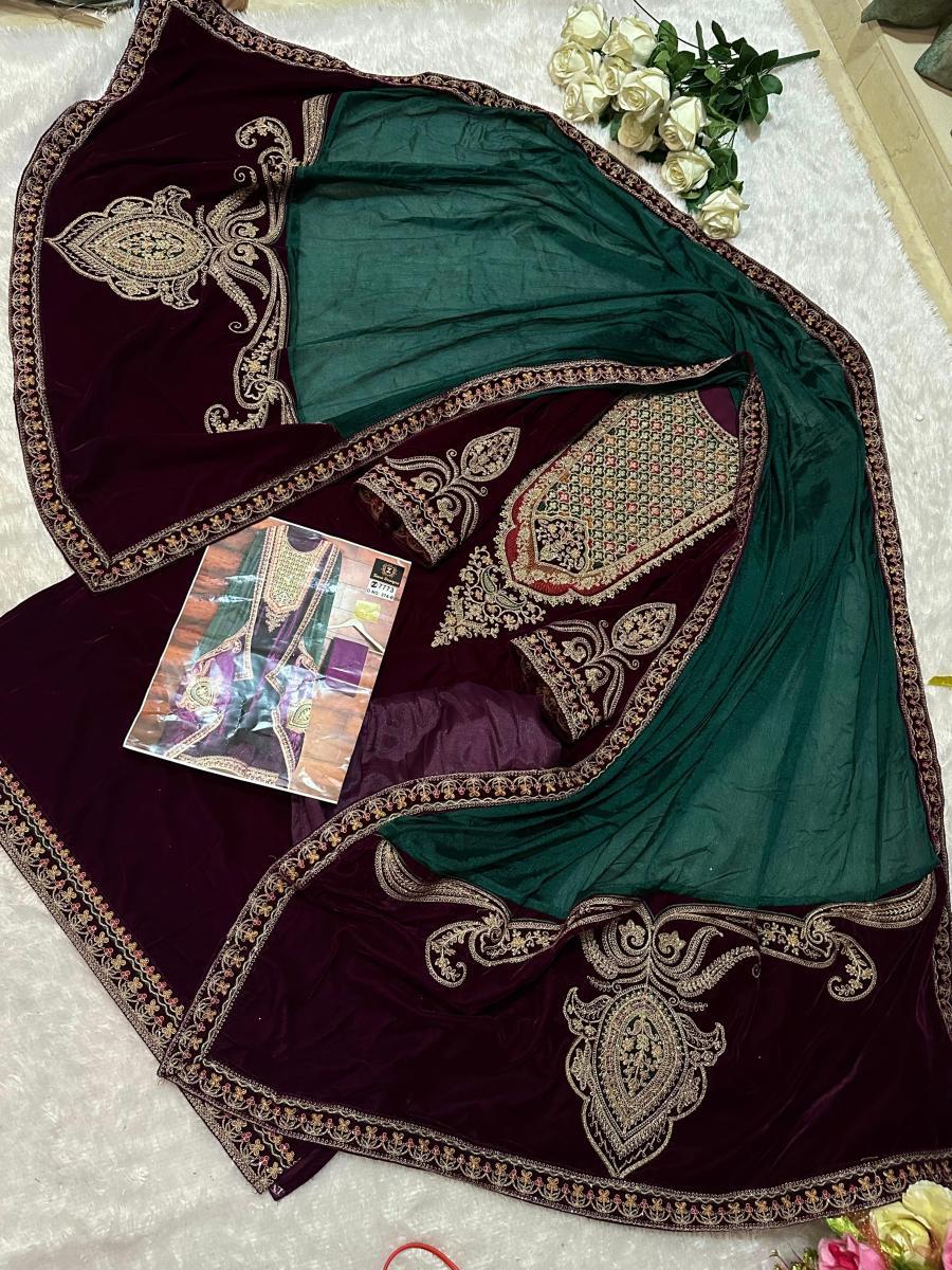 ZIAAZ-DESIGNS-374-B-VELVET-PAKISTANI-SUITS-3