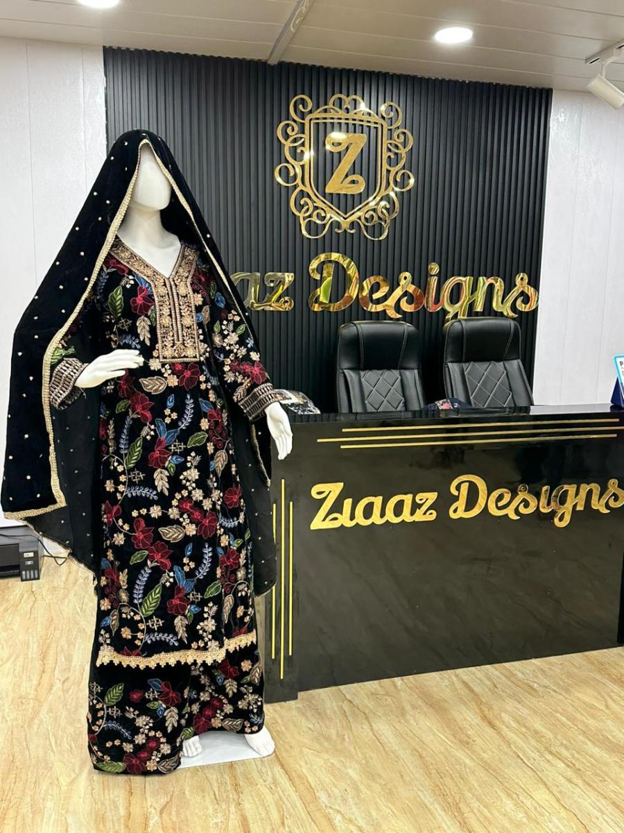 ZIAAZ-DESIGNS-394-VELVET-PAKISTANI-SUITS-4