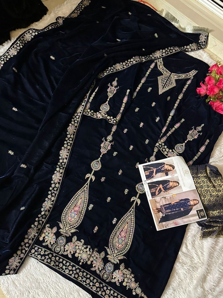 ZIAAZ-DESIGNS-395-C-VELVET-PAKISTANI-SUITS-2