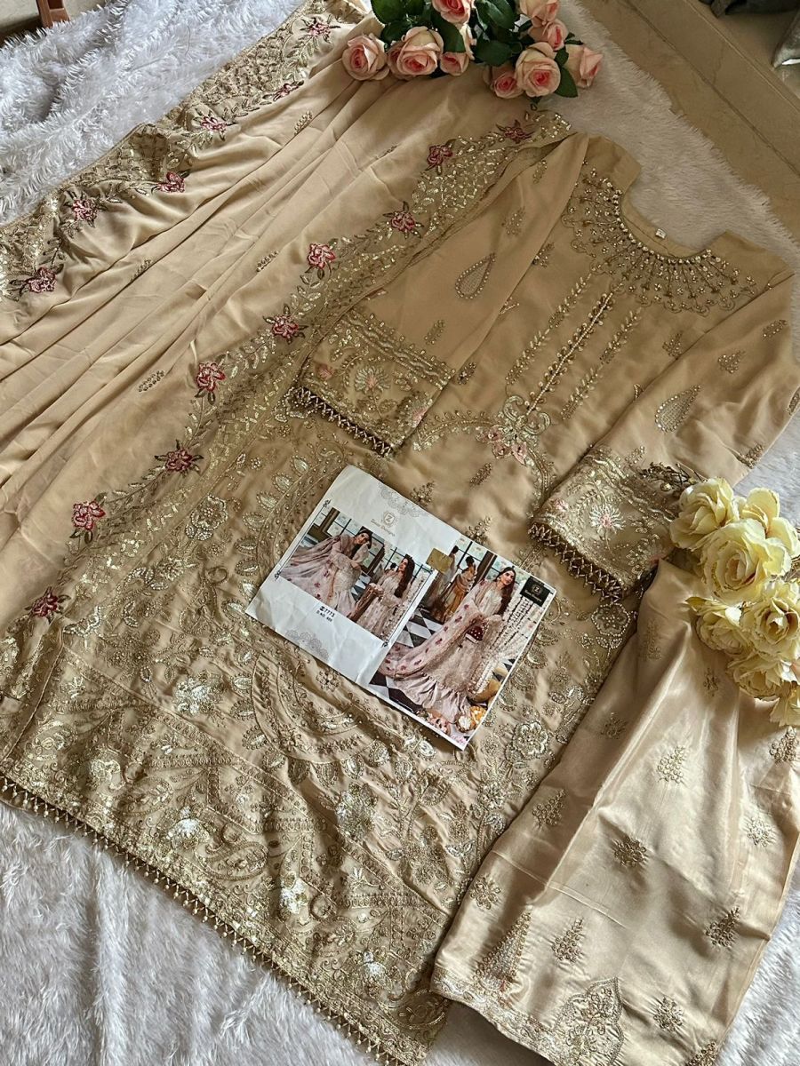ZIAAZ-DESIGNS-400-PAKISTANI-SALWAR-KAMEEZ-2