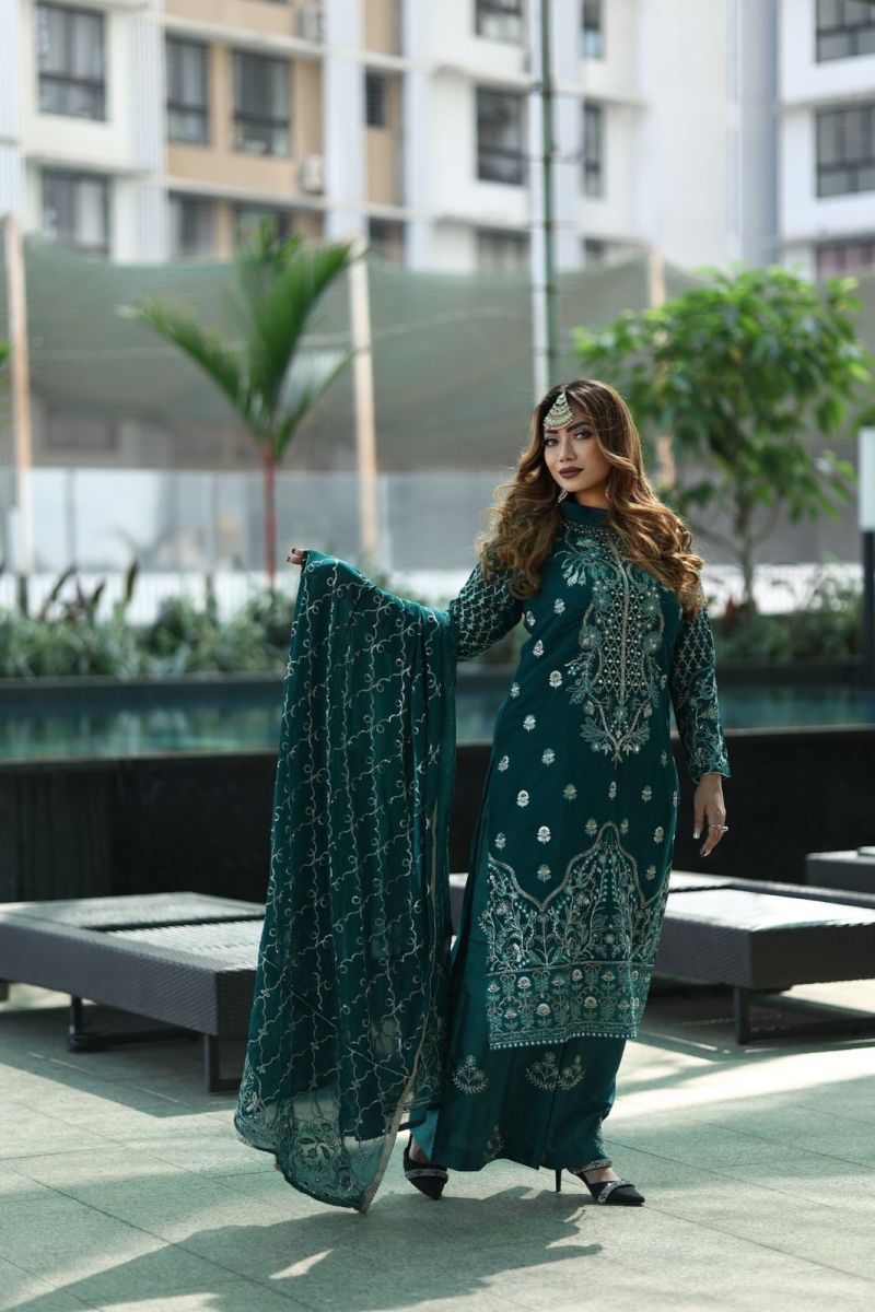 ZIAAZ-DESIGNS-405-A-PAKISTANI-SALWAR-SUITS-2