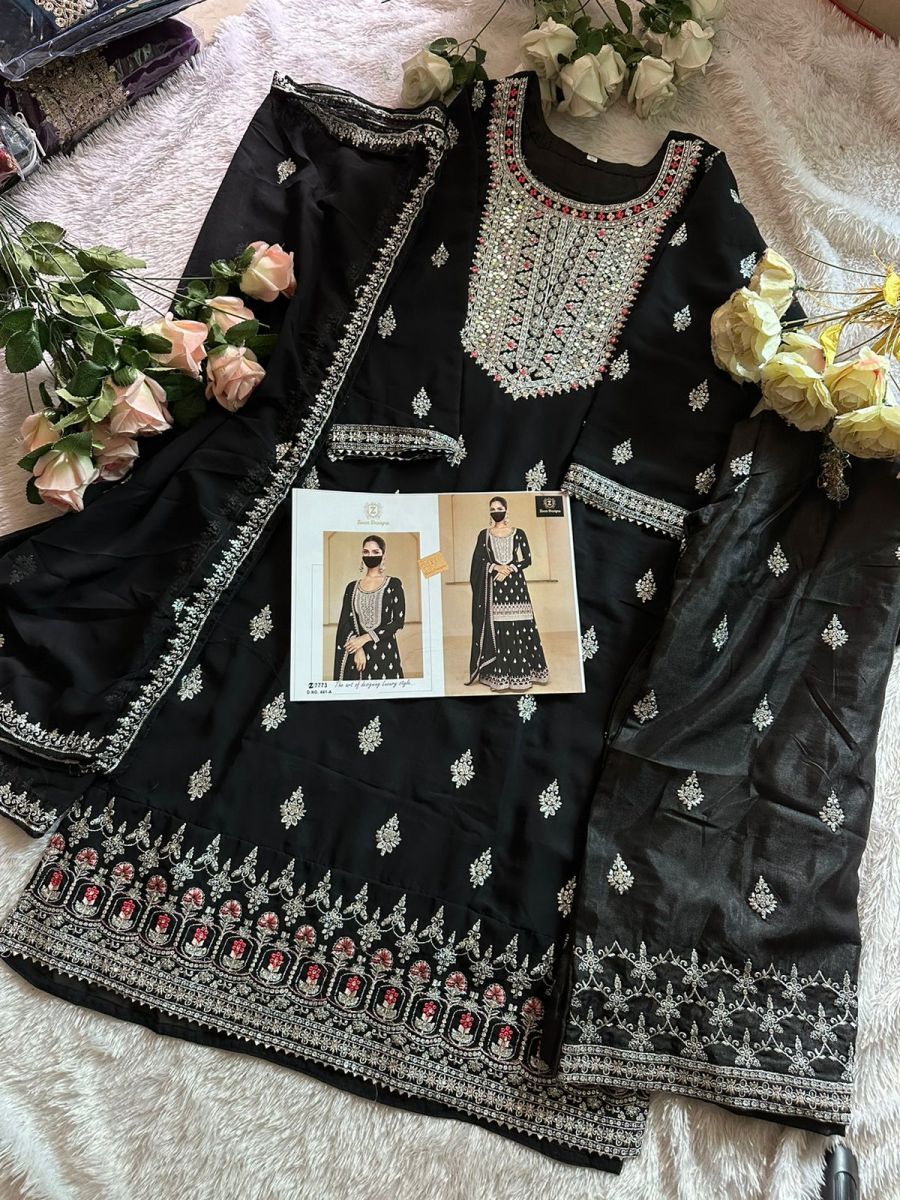 ZIAAZ-DESIGNS-441-A-PAKISTANI-SUITS-IN-INDIA-4