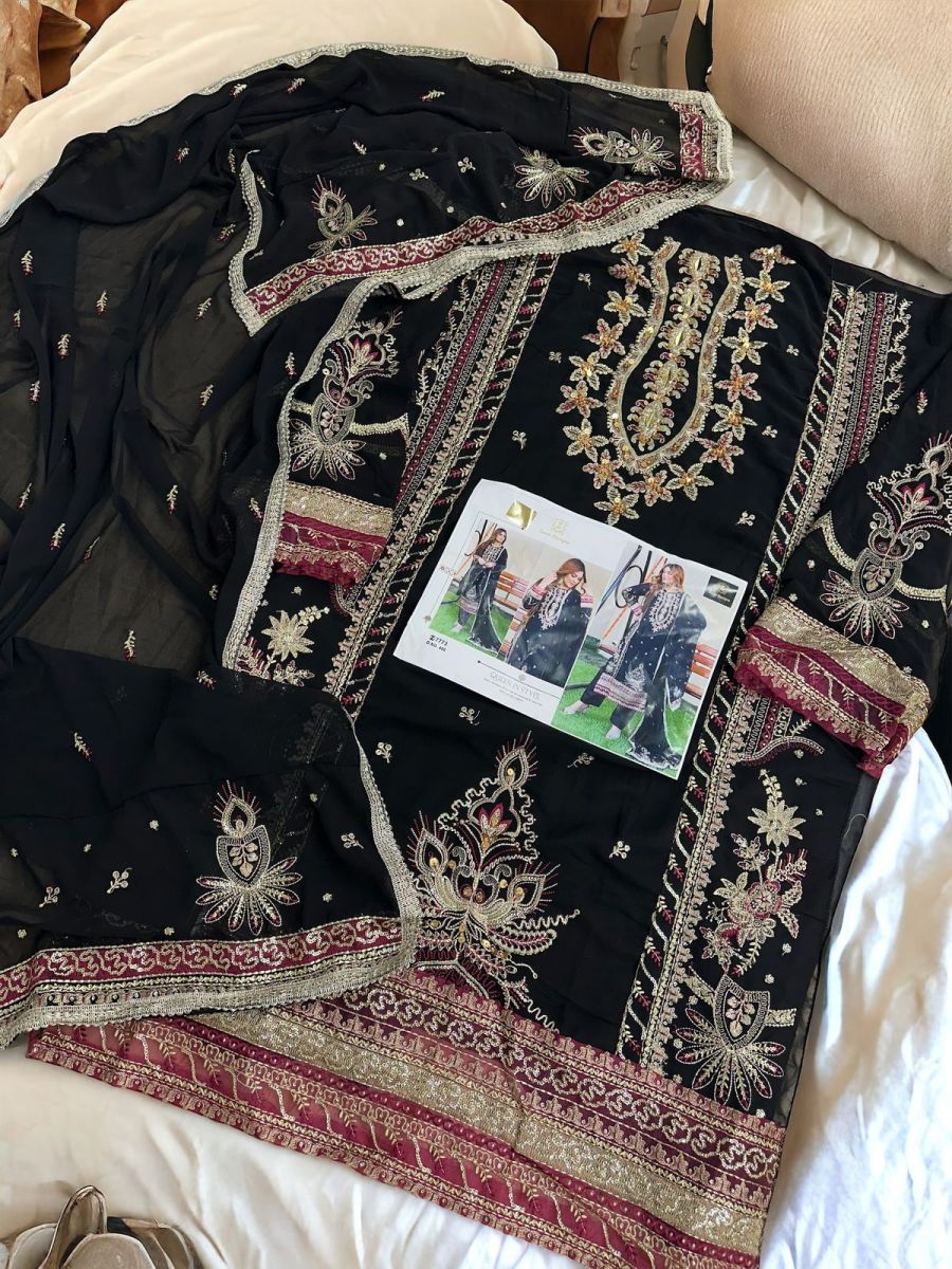 ZIAAZ-DESIGNS-486-PAKISTANI-SUITS-IN-INDIA-2