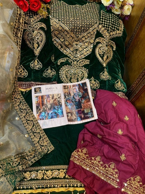 ZIAAZ-DESIGNS-MARIA-B-VELVET-VOL-1-PAKISTANI-VELVET-SUITS-FOR-WINTERS-10