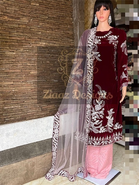 ZIAAZ-DESIGNS-MARIA-B-VELVET-VOL-1-PAKISTANI-VELVET-SUITS-FOR-WINTERS-4